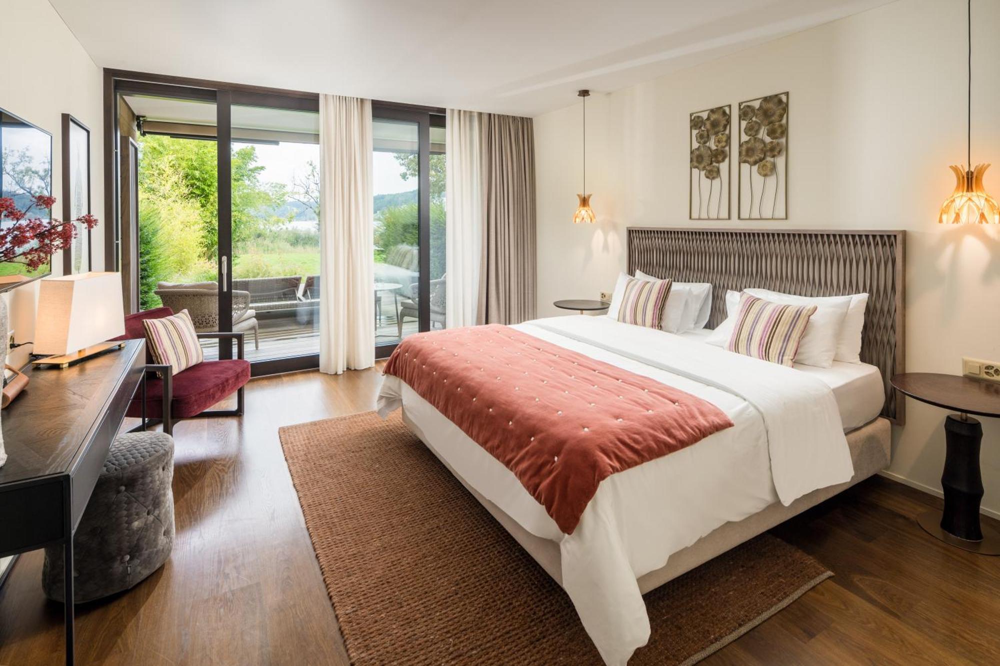 Strandhotel Schmerikon ภายนอก รูปภาพ